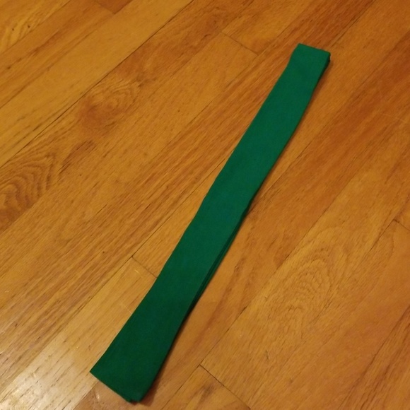 NWT 4 PIECE CHRISTMAS RUFFLE PANT SET - Picture 5 of 6